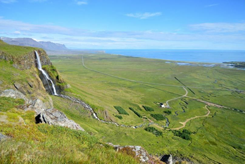 Bjarnarfoss í Staðarsveit, fallegur áningarstaður fyrir alla til að njóta, er á meðal verkefna sem F…