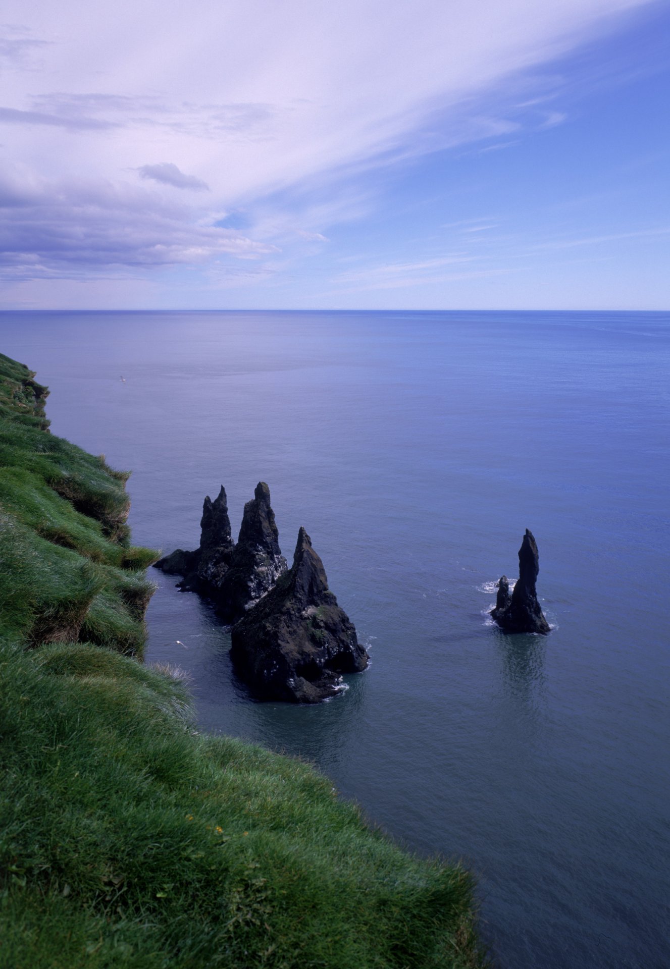 Reynisdrangar - úr myndasafni Ferðamálastofu