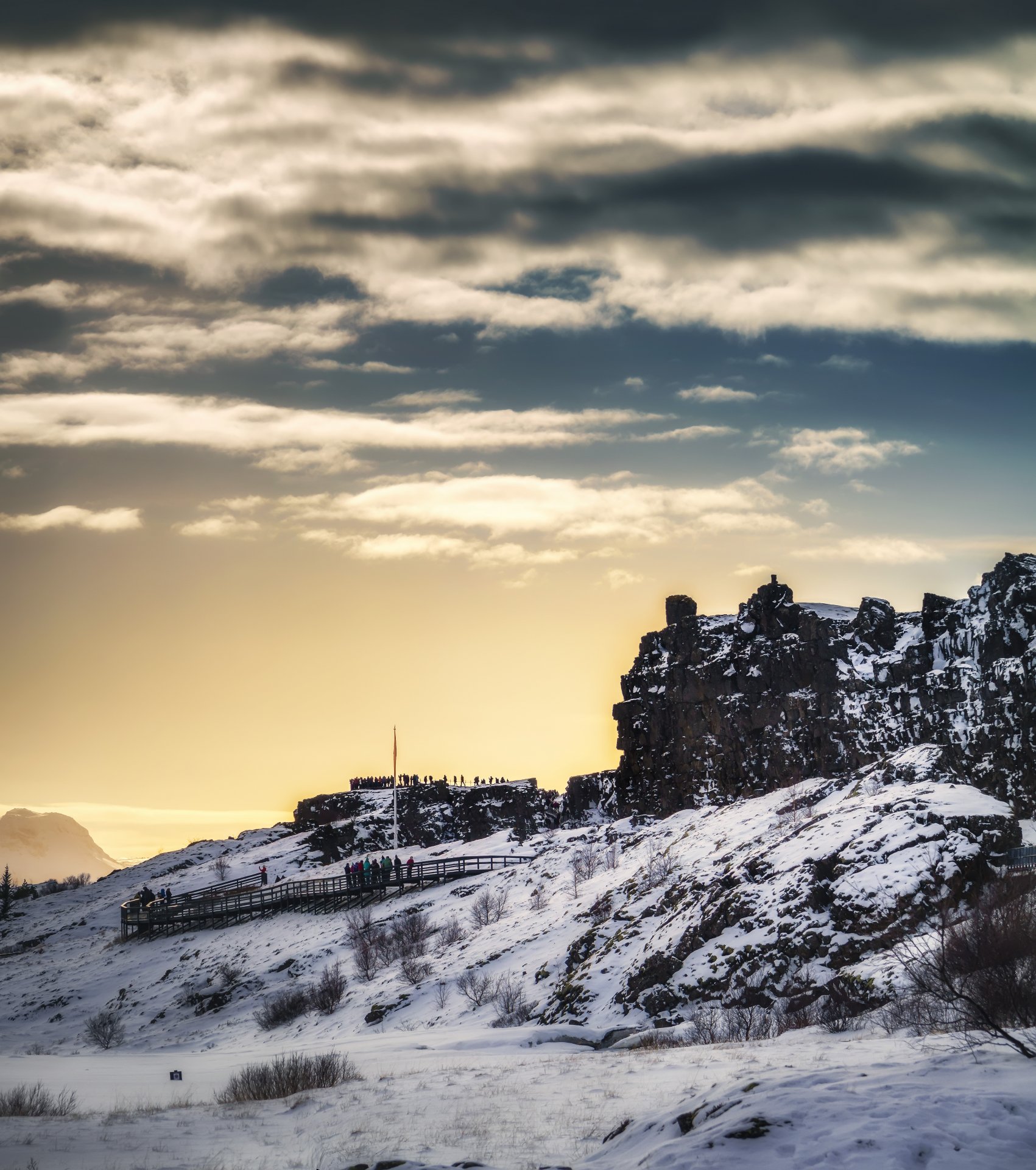 Ferðafólk á Þingvöllum. Mynd: ©Ragnar Th. Sigurðsson