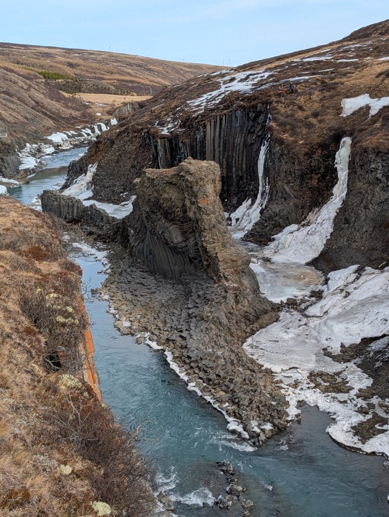 Stuðlagil að vetri.