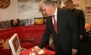 Sturla opnar vef um sögut ferðaþjónustu