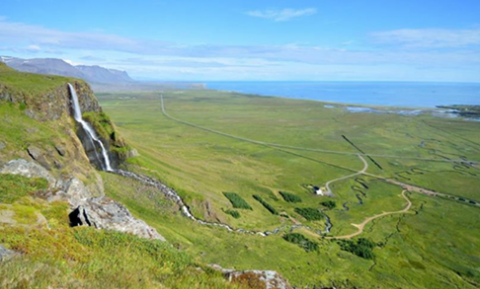 Bjarnarfoss í Staðarsveit, fallegur áningarstaður fyrir alla til að njóta, er á meðal verkefna sem Framkvæmdasjóður ferðamannastaða hefur styrkt.