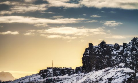 Ferðafólk á Þingvöllum. Mynd: ©Ragnar Th. Sigurðsson